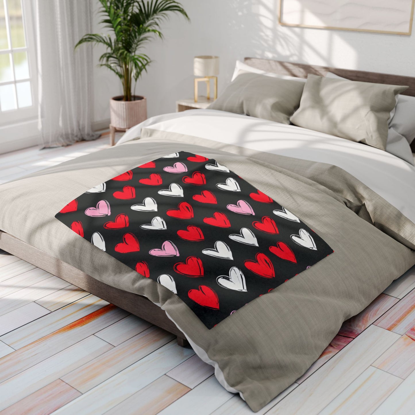 Cozy Heart Print Arctic Fleece Blanket for Valentine's Day